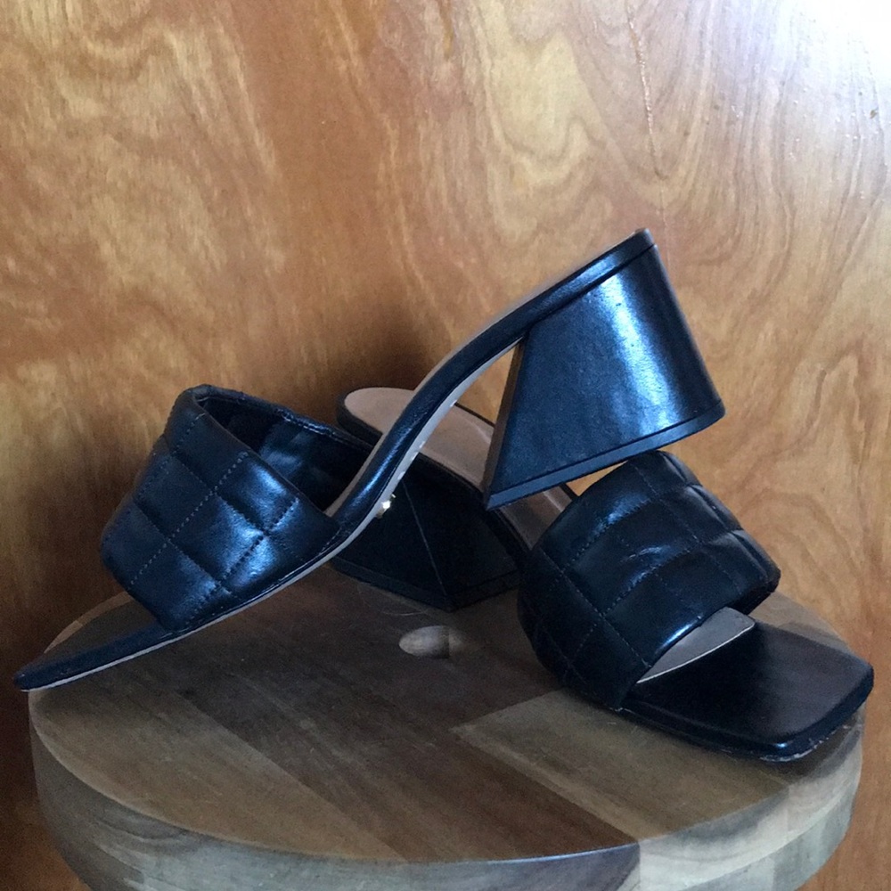 Free People Vicenza Chunk Kitten Heel- Women’s size 8